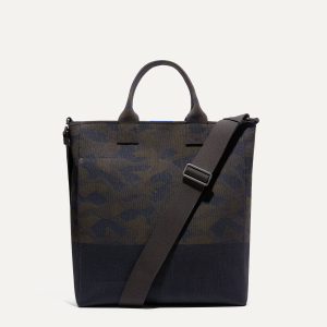 The Carryall - Woodland Camo
